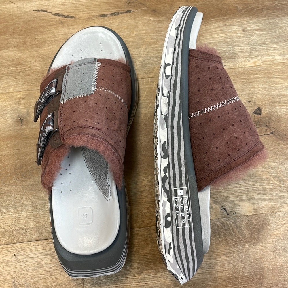 New Deckers X Lab KoZ Slide Sandals!! Gem